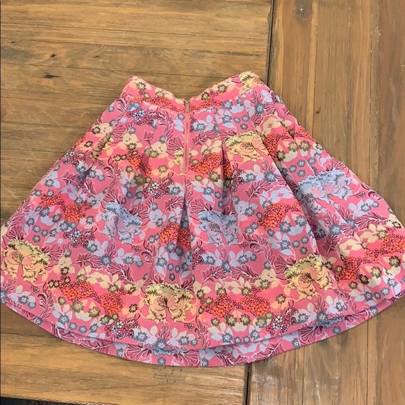 Floral a line skirt - Picture 2 of 3